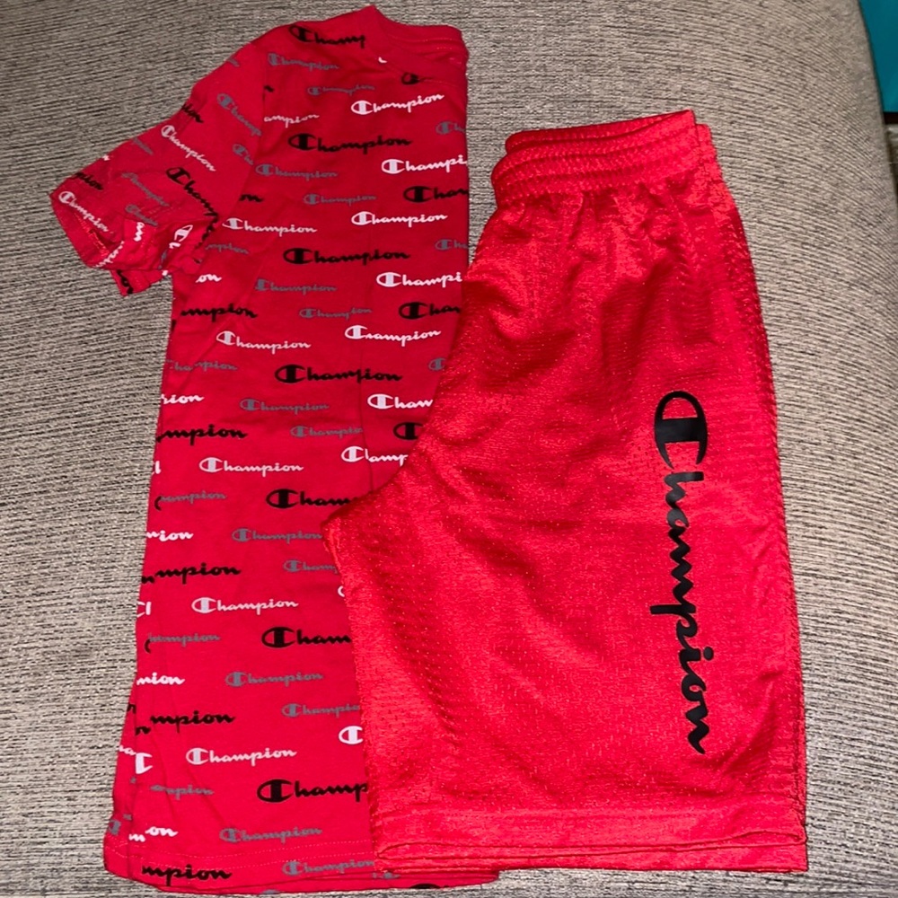 Boys red champion set